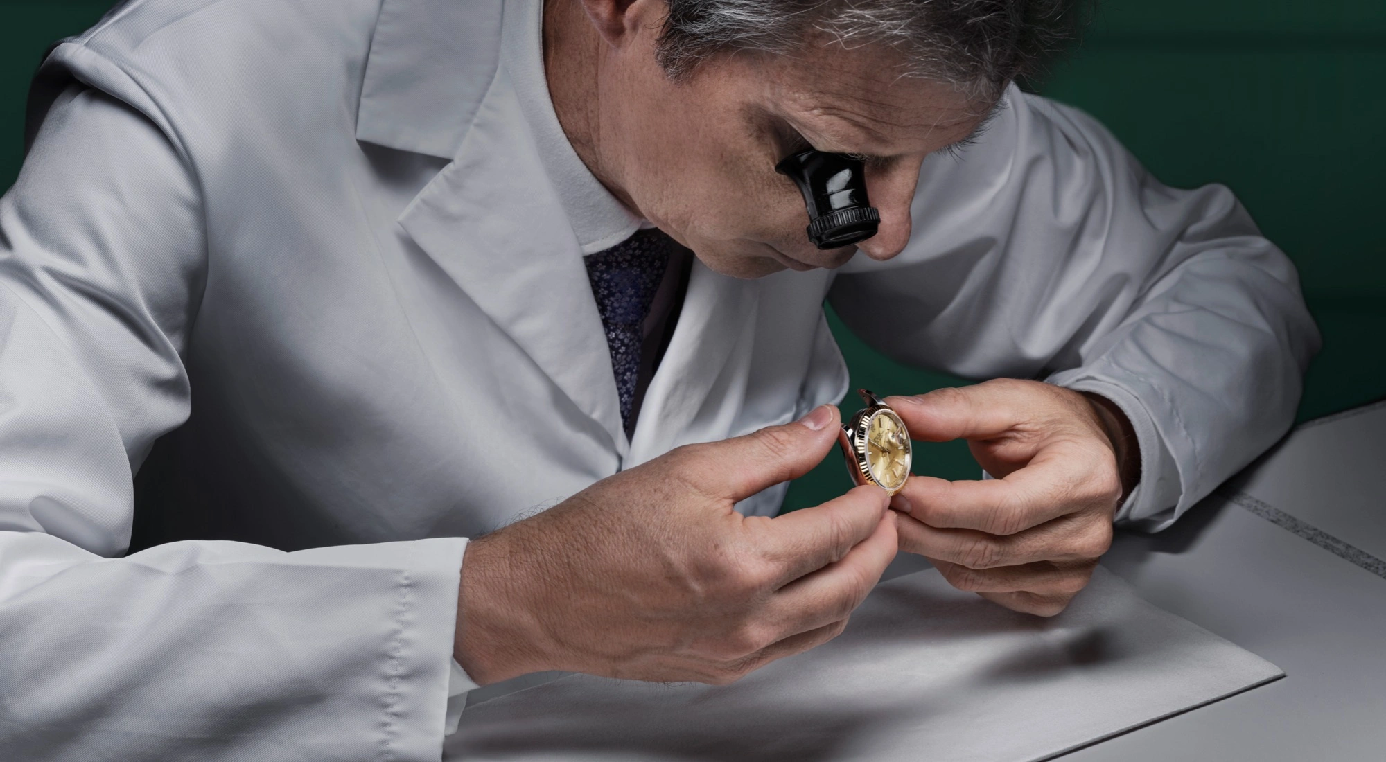 Rolex watch servicing procedure - Swiss Time Square