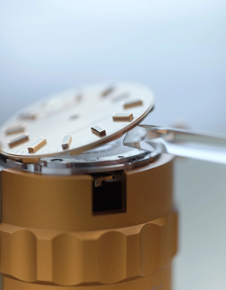 Rolex watch servicing procedure - Swiss Time Square