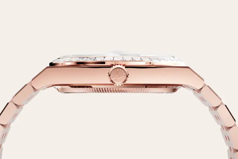 Rolex Land-Dweller in 18 ct Everose gold, M127285TBR-0002 - Swiss Time Square