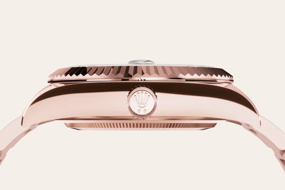 Rolex Sky-Dweller in 18 ct Everose gold, M336935-0002 - Swiss Time Square