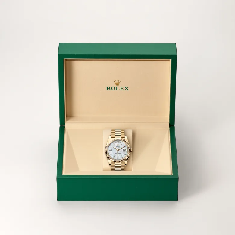 Rolex Day-Date M228238-0071 - Swiss Time Square, Second image