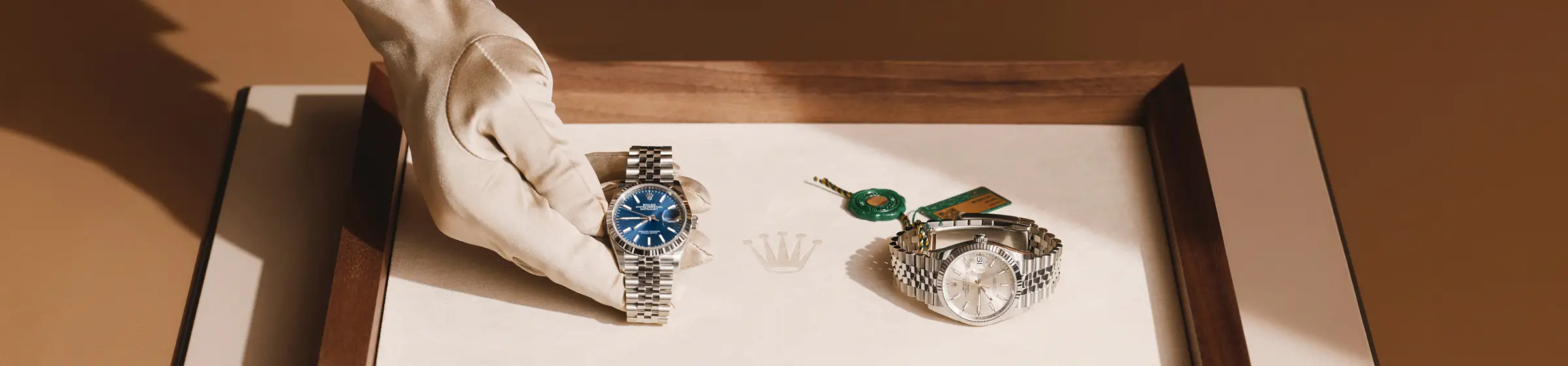 Returning The Watch - Swiss Time Square