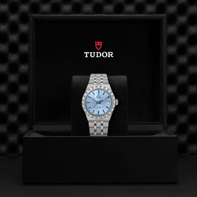 TUDOR ROYAL M2836C1A0-0106 | Swiss Time Square