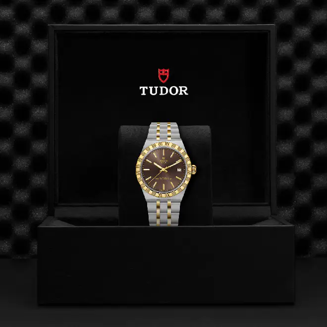 TUDOR ROYAL M2836C1A3-0001 | Swiss Time Square